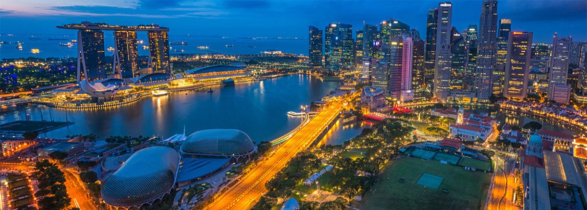 The city of Singapore at night
