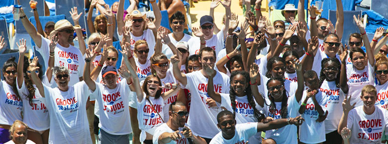 A group cheering at Groove for St. Jude