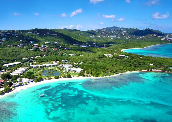 turquoise water views in st thomas