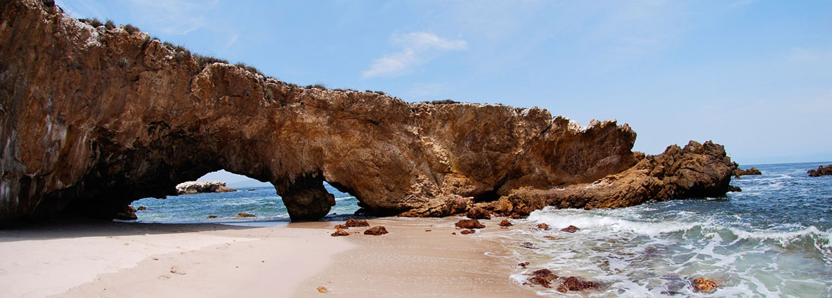 beautiful beaches in puerto vallarta