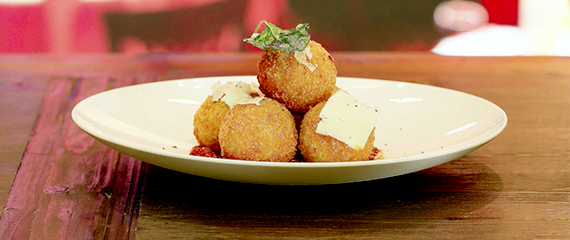 the arancini dish from cucina del capitano