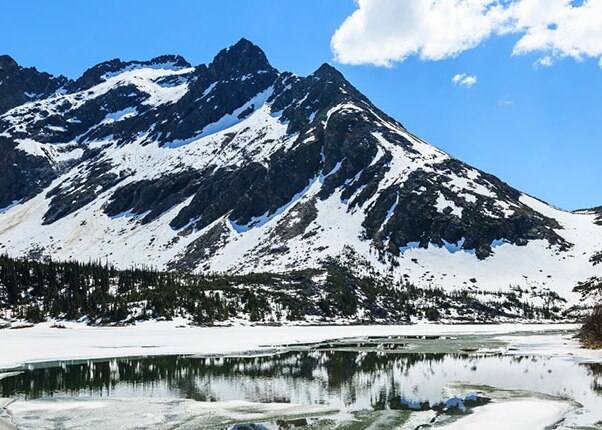 breathtaking view of upper dewey lake in skagway