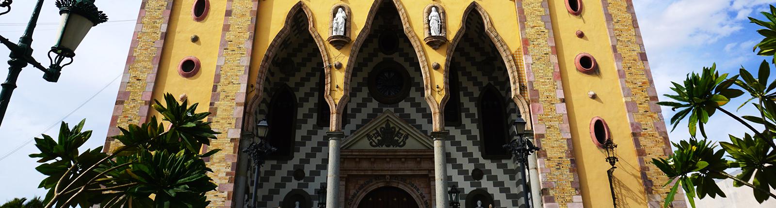 Closeup shot of a beautiful historical structure in Mazatlan, Mexico