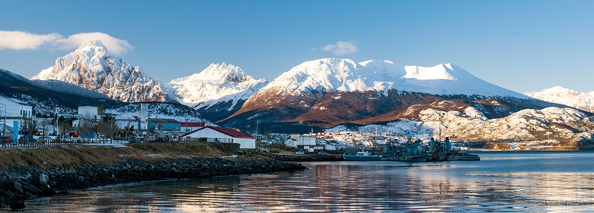 panoranic view of the city of ushuaia