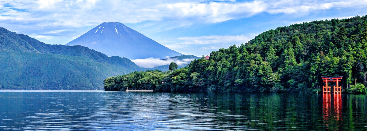 beautiful view of a lake and a volcano in yokohama, japan
